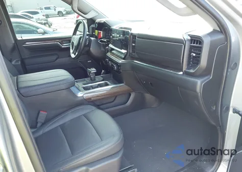 2024 Chevrolet Silverado 1500 4Wd Short Bed Rst from USA, damaged, VIN 2GCUDEED5R1148001